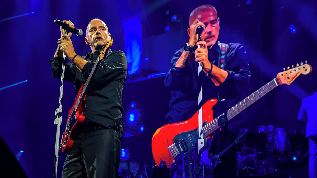 Eros Ramazzotti zajel do pražské haly potěšit své věrné